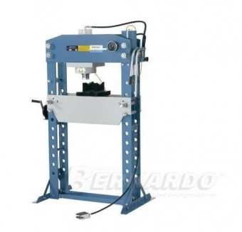 Bernardo 06-1718 Presa de atelier pneumatica, 75 tone, PWK 75 F, Bernardo