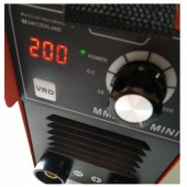 DWT MMA-200MINI Invertor de sudura DWT MMA-200 Mini, 150 A, 230 V, electrod 2.5-3.2 mm, 3.6 kg, accesorii incluse