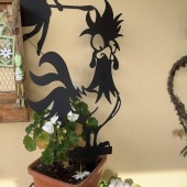 Krodesign KRO-1134/ Decoratiune gradina / ghiveci Krodesign Funny Chicken KRO-1134, metal, inaltime 60 cm