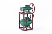 Micul Fermier GF-0229 Masina tocat carne nr.32 /motor electric 1500W JIA