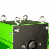 Micul Fermier MF-MO1011-G01 Tocator crengi Micul Fermier, motor benzina 18CP, diametru maxim de taiere Ã˜120mm, cu carlig de remorcare, pentru brichete