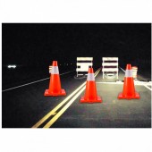 OEM 18INQHDBJMLZ12PCSV0 Set 12 conuri rutiere de avertizare, PVC, Inaltime 45.7 cm, Reflectorizante, Rosu