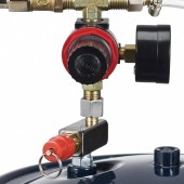 VivaTechnix PQ10L15MM40MM6P5YV0 Set de vopsit cu rezervor sub presiune, 10 l, 4.1 Bar, 2 x duze 1.5 mm si 4 mm, 170-250 l/min, Manometru, 2 x pistoale