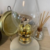 VivaTechnix TR-1002A Lampa cu gaz lampant Vivatechnix Classic TR-1002A, rezervor sticla cu catifea, oglinda metal, Bej