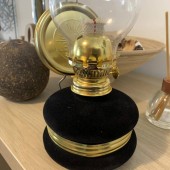 VivaTechnix TR-1002N Lampa cu gaz lampant Vivatechnix Classic TR-1002N, rezervor sticla cu catifea, oglinda metal, Negru