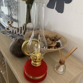 VivaTechnix TR-1002R Lampa cu gaz lampant Vivatechnix Classic TR-1002R, rezervor sticla cu catifea, oglinda metal, Rosu