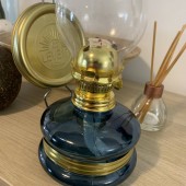 VivaTechnix TR-1003A Lampa cu gaz lampant Vivatechnix Classic TR-1003A, rezervor sticla, oglinda metal, Albastru